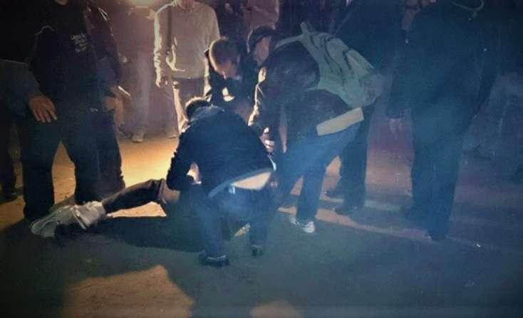 Elm ocağı, yoxsa kriminal ünsür məkanı... - Üzərində kəsici alət gəzdirən məktəblilərə görə kim məsuliyyət daşıyır? Elm ocağı, yoxsa kriminal ünsür məkanı... - Üzərində kəsici alət gəzdirən məktəblilərə görə kim məsuliyyət daşıyır?