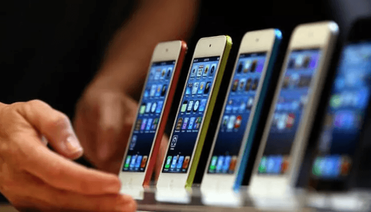 "Apple" bu cihazların istehsalını dayandırır "Apple" bu cihazların istehsalını dayandırır