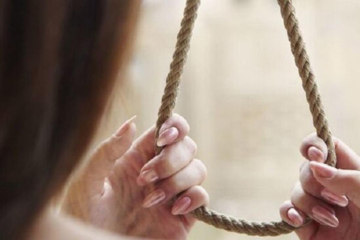 Azərbaycanda dəhşətli statistika: İki gündə səkkiz nəfər özünü öldürdü Azərbaycanda dəhşətli statistika: İki gündə səkkiz nəfər özünü öldürdü