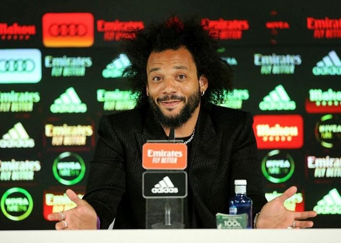 Marselo Real Madridlə yollarını ayırdı Marselo Real Madridlə yollarını ayırdı