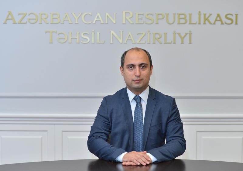 Təhsil naziri "Son zəng" münasibətilə məzunları təbrik etdi Təhsil naziri "Son zəng" münasibətilə məzunları təbrik etdi