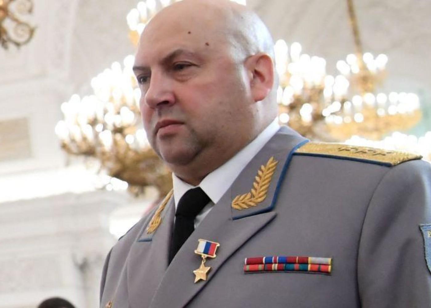 Məşhur rus general vəzifəsindən kənarlaşdırıldı