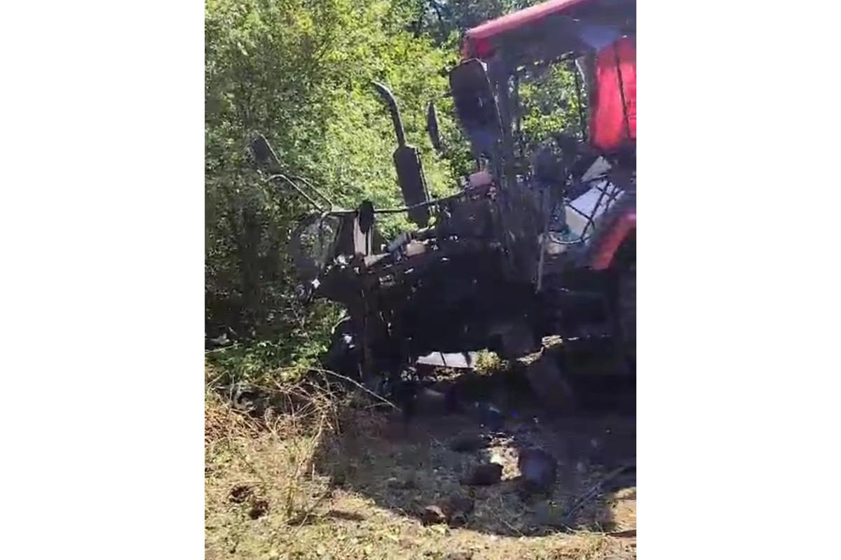 Xocalıda traktor tank əleyhinə minaya düşüb - FOTO