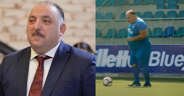 \"Mədəniyyətin olsa, şortiklə çıxıb \"lezva\" reklam etməzsən\" - Bəhram söyülür / FOTO