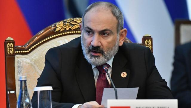 \"Təhlükəsizlik sahəsində Rusiyadan asılılıq səhvdir\" - Paşinyan