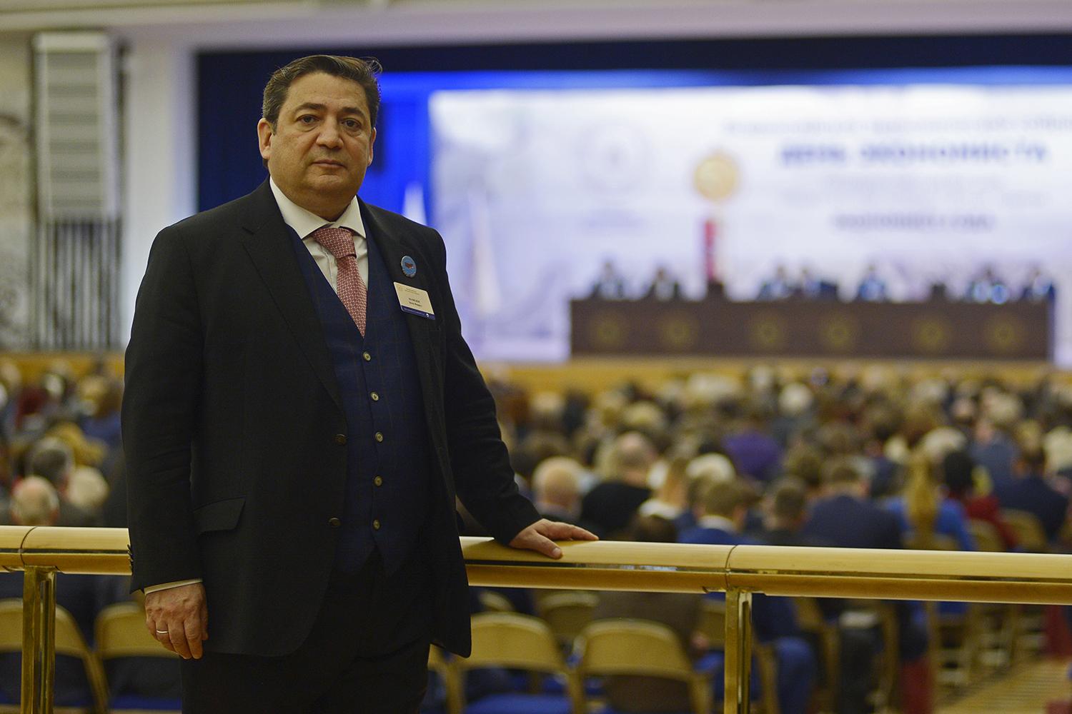 “Necə ola bilər ki, universitet məzunu yenidən repetitor yanına getsin?” - Professor Zahid Məmmədov