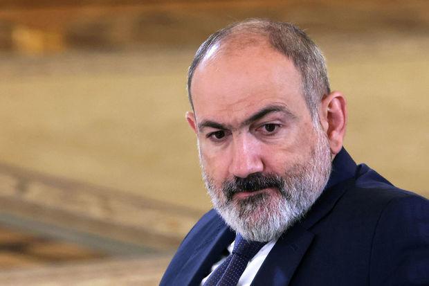 Paşinyan Makrondan sonra Almaniya kansleri Şoltsla DANIŞDI