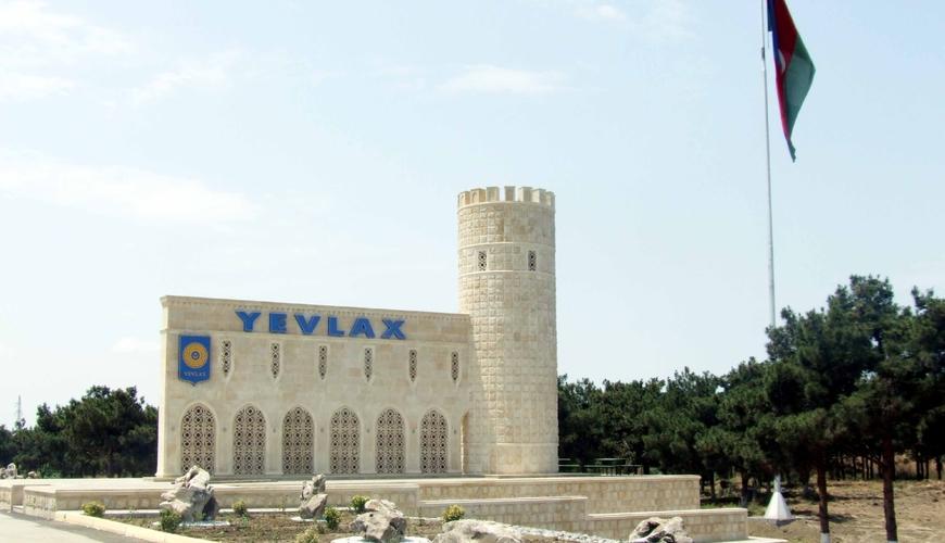 Ötən gecə Yevlaxda nə BAŞ VERİB? Ötən gecə Yevlaxda nə BAŞ VERİB?