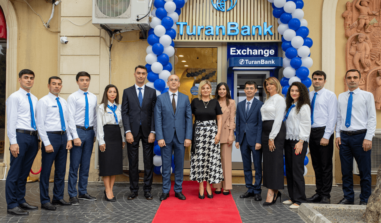 TuranBank yeni Fəvvarələr şöbəsini müştərilərin istifadəsinə verdi - FOTOLAR