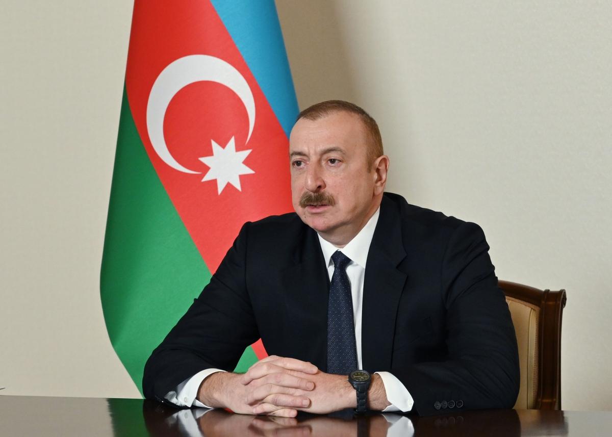 Prezident: Bakı-Tbilisi-Qars dəmir yolu tərəfimizdən müasirləşdirilir Prezident: Bakı-Tbilisi-Qars dəmir yolu tərəfimizdən müasirləşdirilir