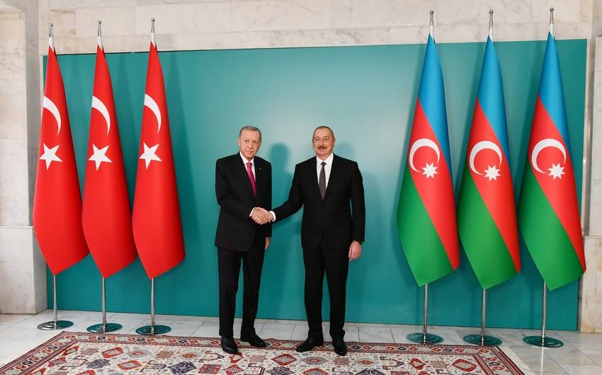Azərbaycan-Türkiyə sənədlərinin imzalanma mərasimi keçirildi