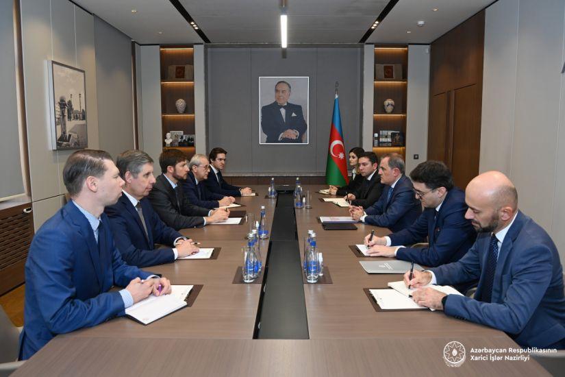 Ceyhun Bayramov Putinin xüsusi nümayəndəsi ilə görüşdü