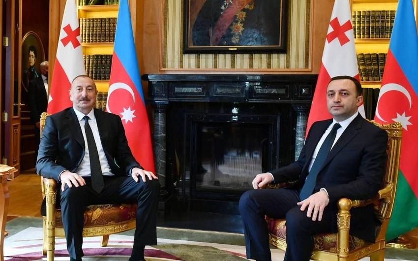 İlham Əliyevin İrakli Qaribaşvili ilə təkbətək görüşü BAŞLADI