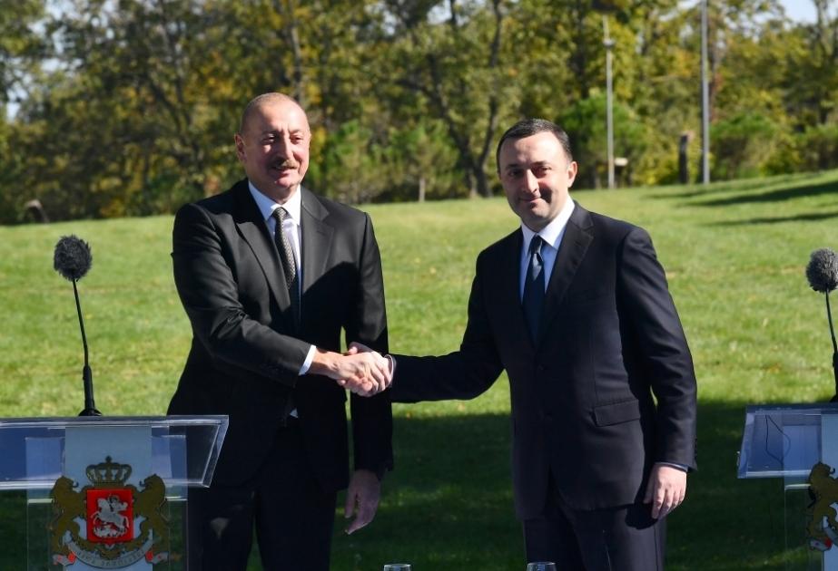Gürcüstan əsas vasitəçi rolunda
