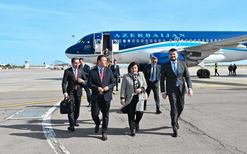 Sahibə Qafarova Rumıniyaya getdi - FOTO