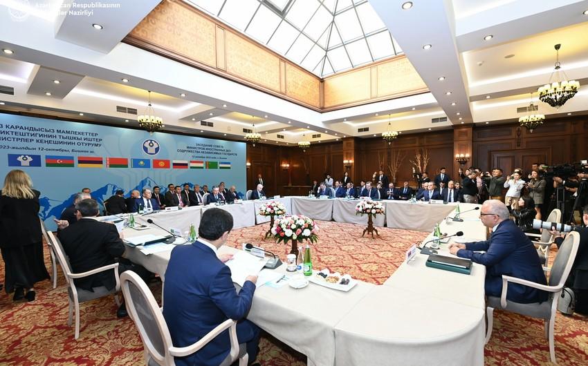 MDB Nazirlər Şurasının iclasında bir sıra sənədlər qəbul edilib - FOTO
