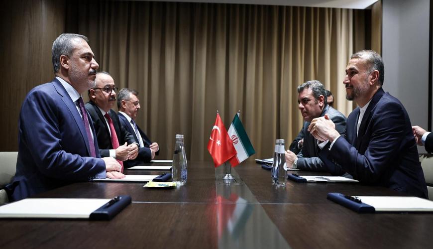 Türkiyə və İran XİN başçıları görüşüblər