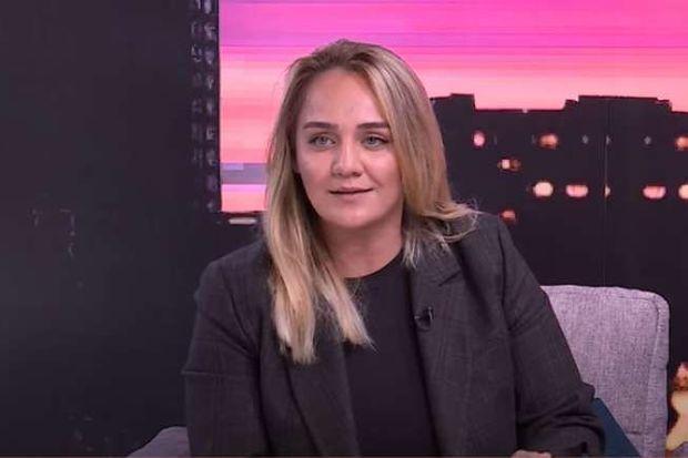 3000 manatlıq telefon mövzusu ilə gündəm olan psixoloq: \"Deməməliydim, lakin dedim...\" - VİDEO