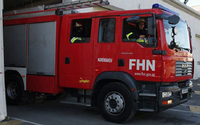 Sumqayıtdakı GÜCLÜ YANĞIN söndürüldü