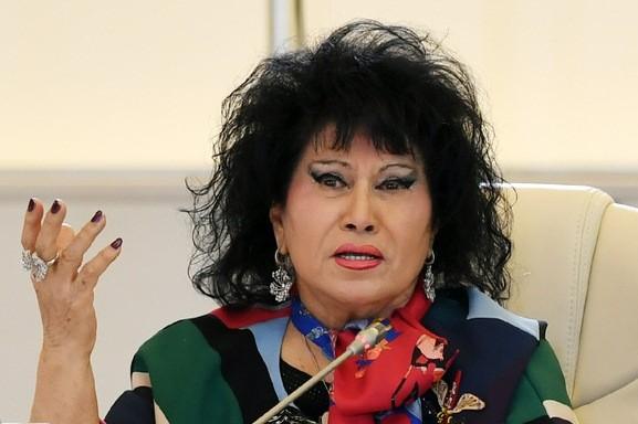 \"And içmişəm, heç nə danışmayacağam\" - Zeynəb Xanlarova