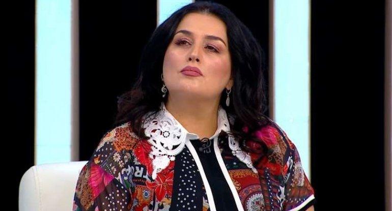 \"Yekə kişisən, evimə gəlmisən, ayıb deyil?\" - Elza tanınmış meyxanaçıdan polisə şikayət etdi
