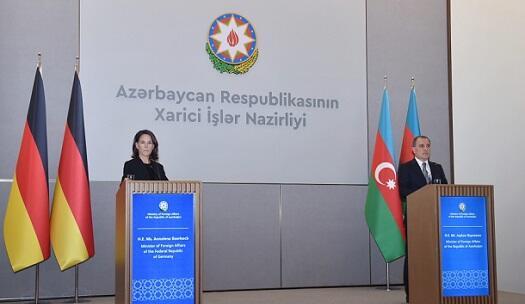 Bayramovdan Berboka: Şuşa və Xankəndinin adını düz çək!