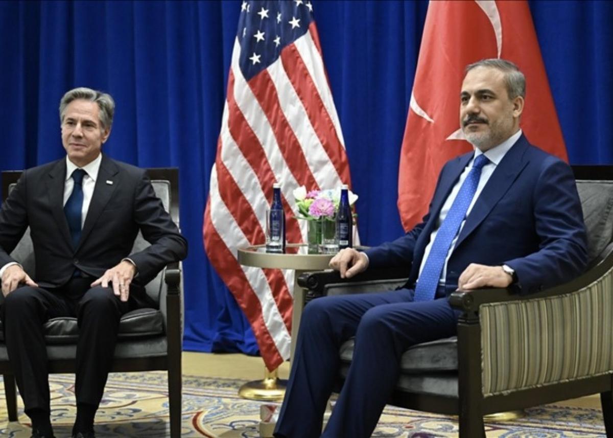 Fidan Ankarada Blinkenlə GÖRÜŞƏCƏK