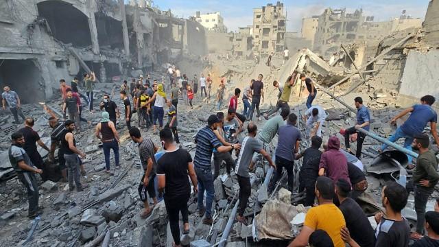 Cəbəliyə qaçqın düşərgəsinə endirilən hava hücumunda 16 nəfər həlak olub