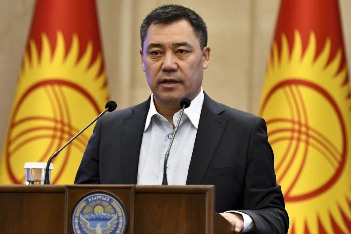 “Qırğızıstanda rus dili rəsmi dil kimi saxlanılacaq” – Prezident Sadır Japarov