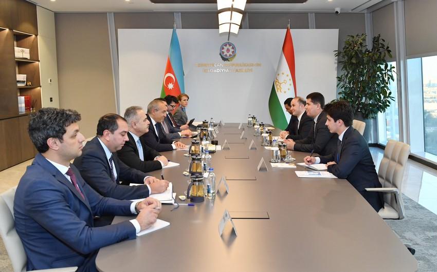 Azərbaycan Tacikistanla investisiyaların təşviqini müzakirə edib - FOTO