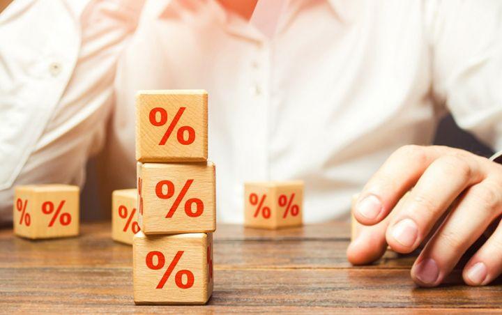 Azərbaycanın iri bankları əmanət faizlərini kəskin artırıb - STATİSTİKA