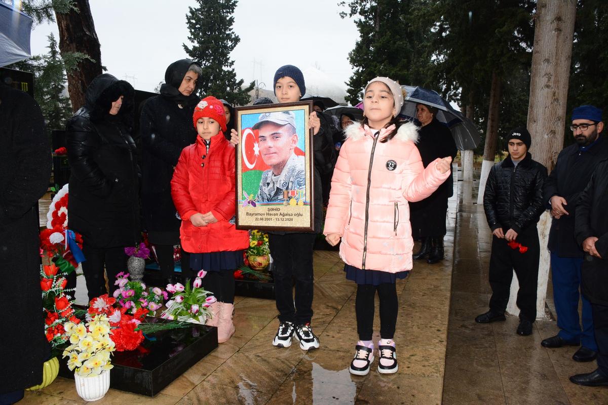 Göyçayda şəhid Həsən Bayramovun üçüncü ildönümü qeyd olundu - FOTO