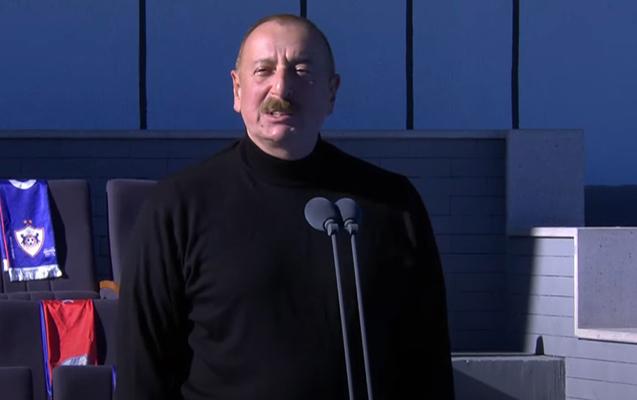 Xankəndidə TARİXİ AN: İlham Əliyev \"Qarabağ\" - \"MOİK\" matçını belə BAŞLATDI - VİDEO