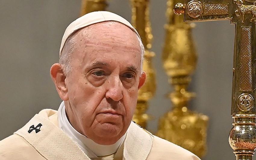 Roma Papası Azərbaycan və Ermənistanı sülhə çağırdı