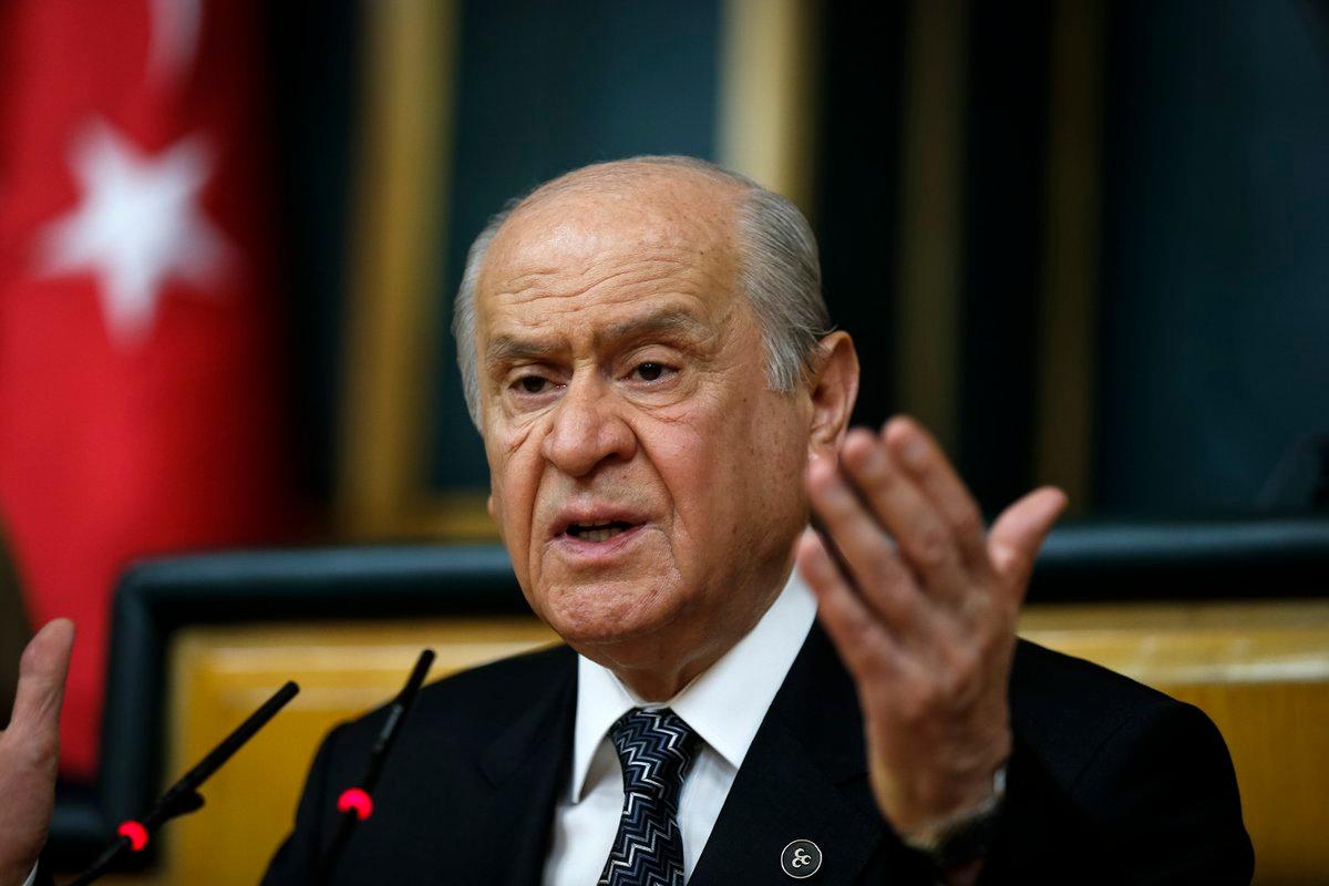 MHP seçkilər üçün namizədlərini açıqladı - FOTO