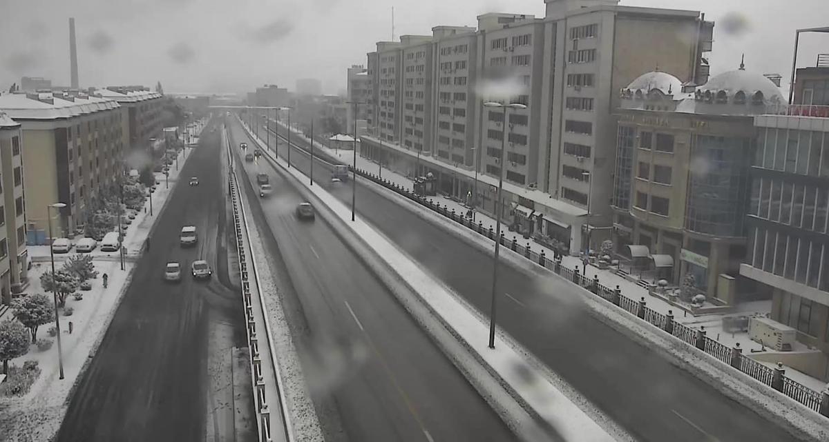 Hazırda Bakı yolları... - FOTOLAR