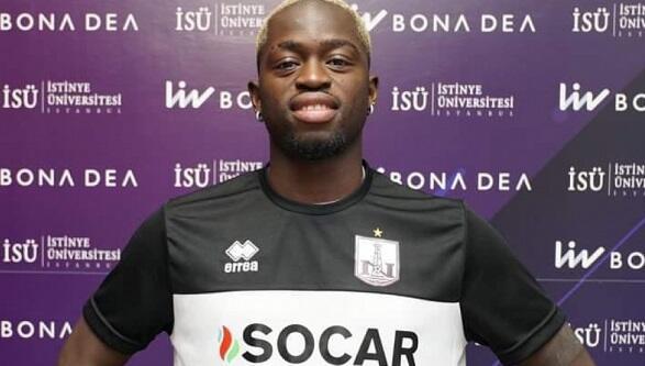 \"Neftçi\" Konteni transfer etdi