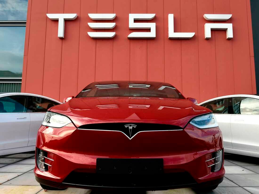 Qırmızı dənizdəki hücumlar \"Tesla\"nı da vurdu - İstehsal AZALDILIR