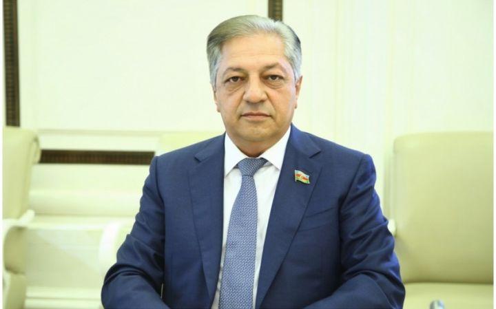 Seçki debatları- Cavanşir Feyziyev yazır