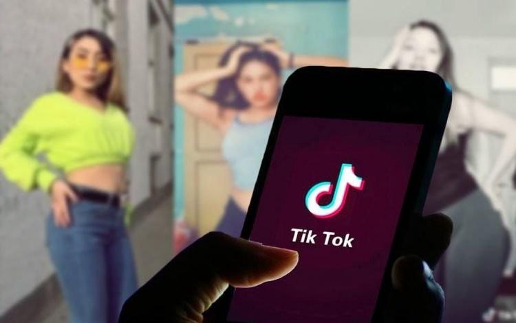 Rəzilliyin son həddinin də keçildiyi \"TikTok\" Azərbaycanda QADAĞAN EDİLİR? - AÇIQLAMA