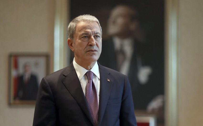Hulusi Akar: \"Ermənistan səhv yola düşərsə, bunun nəticəsi ağır olacaq\"