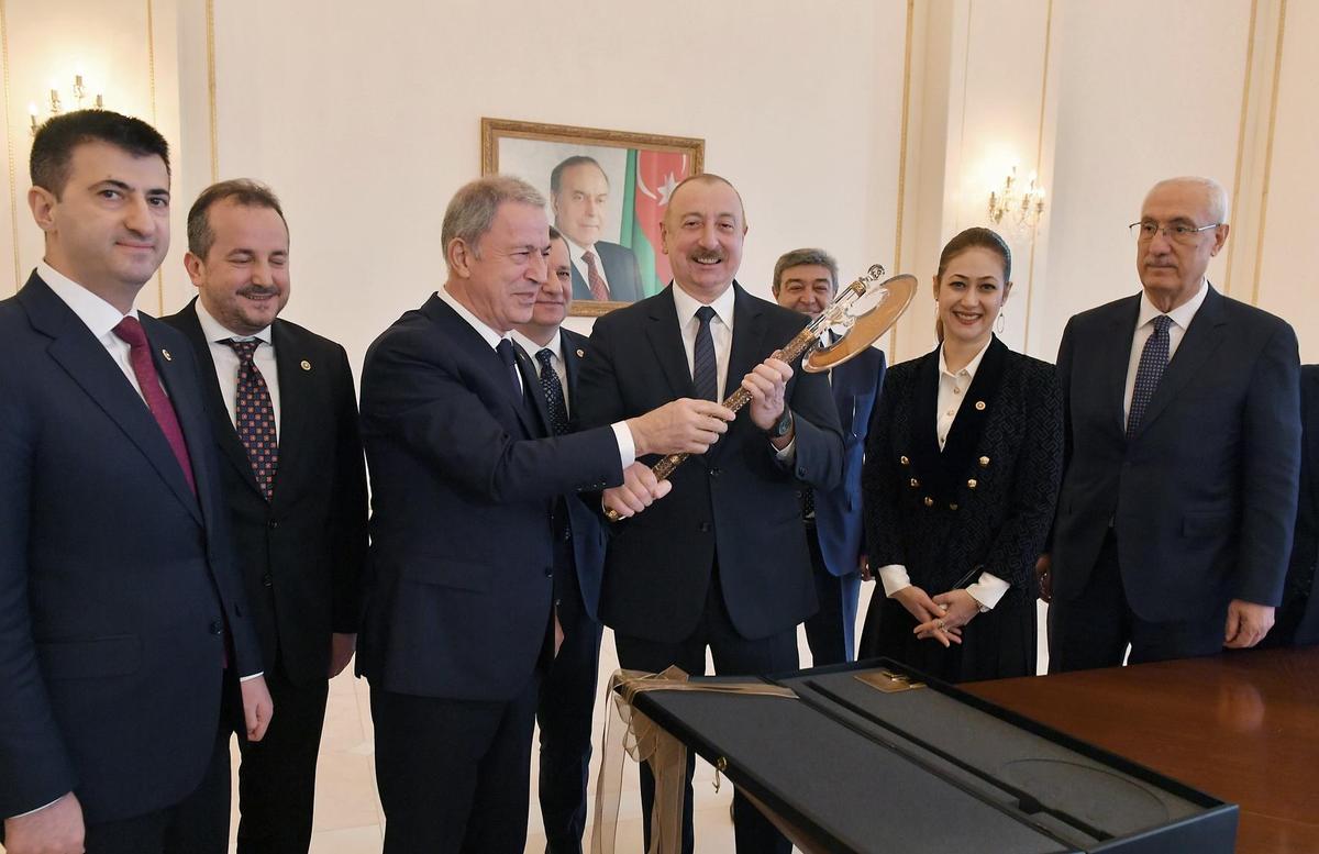 Prezident İlham Əliyev Hulusi Akarı qəbul etdi - FOTOLAR - YENİLƏNDİ