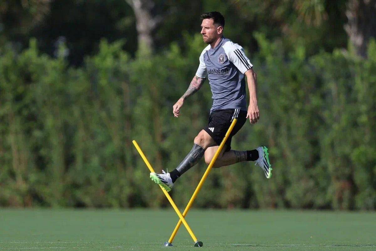 Messi \"Vissel Kobe\" matçından DANIŞDI: \"Mən həmişə oynamaq istəyirəm, amma...\"