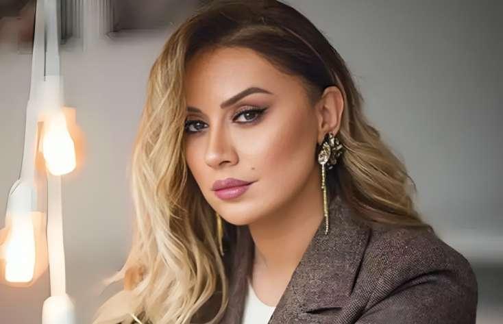 Roza Zərgərli seçkiyə bu görkəmdə getdi - FOTO