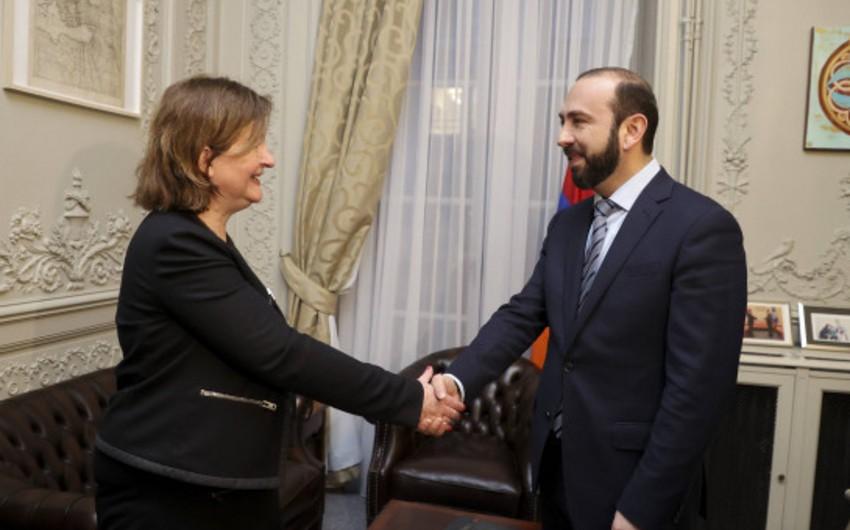 Mirzoyan və Luazo Cənubi Qafqazdakı vəziyyəti MÜZAKİRƏ ETDİLƏR