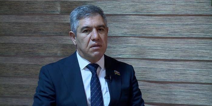 \"Kommunal xidmət daha aşağı qiymətə təklif edilməlidir\" - Vüqar Bayramov