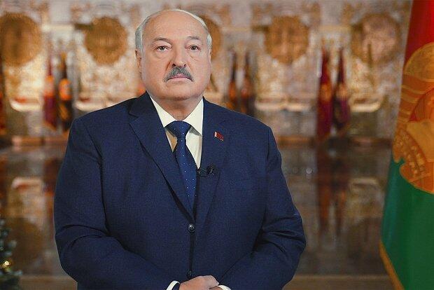 Lukaşenko: \"Müharibəyə hazır olmalıyıq\"