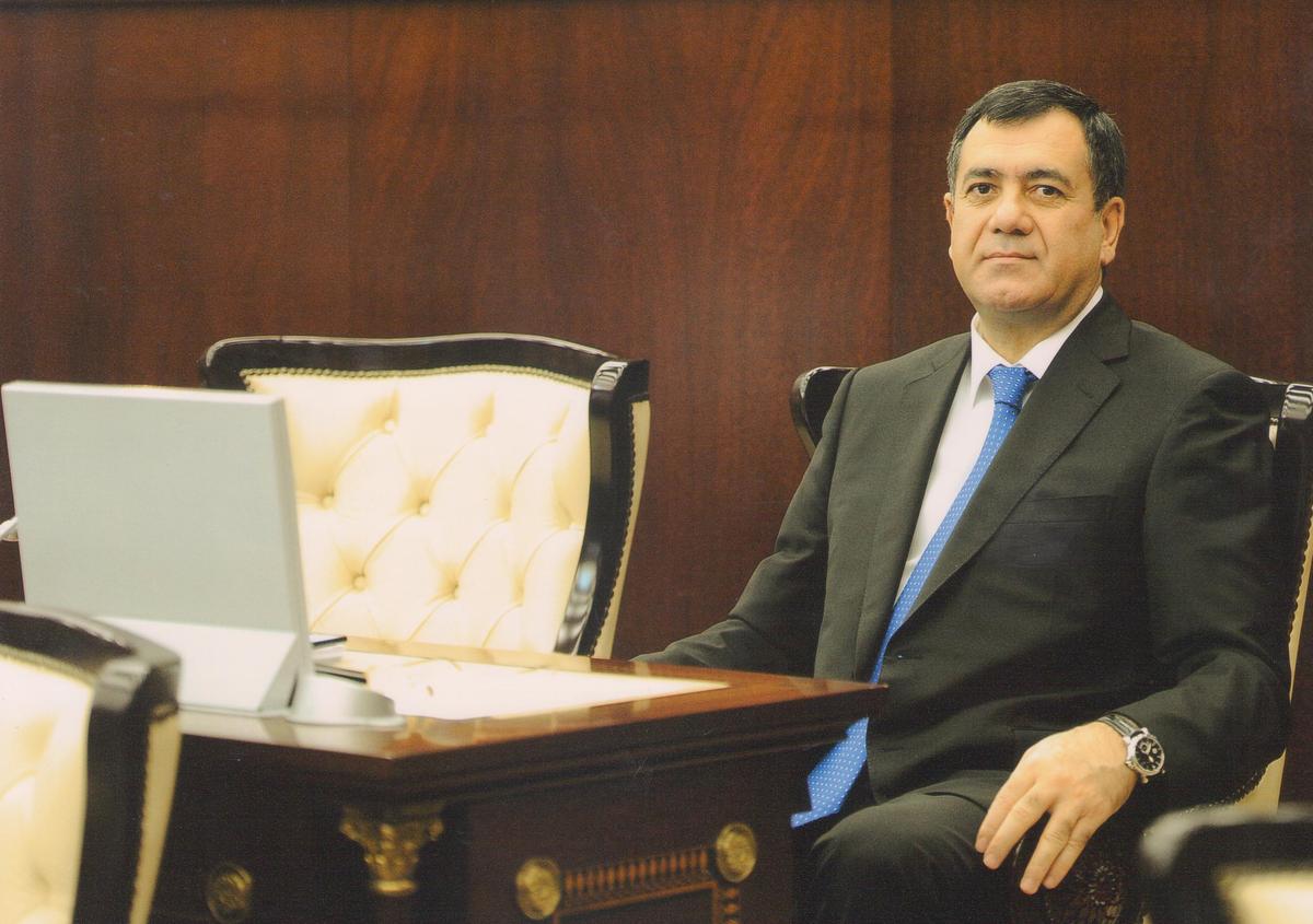 \"Ya qanunda dəyişiklik edilsin, ya da yaş məhdudiyyəti...\" - Millət vəkilindən TƏKLİF