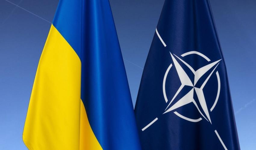 \"NATO Ukraynaya hərbi yardımları artırmasa...\" - Politoloq Rusiyanın əsas ssenarisindən DANIŞDI