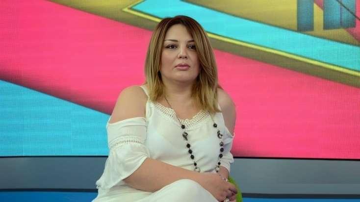 Azərbaycanda toy yiyəsi müğənnini geyiminə görə toydan qovub - VİDEO